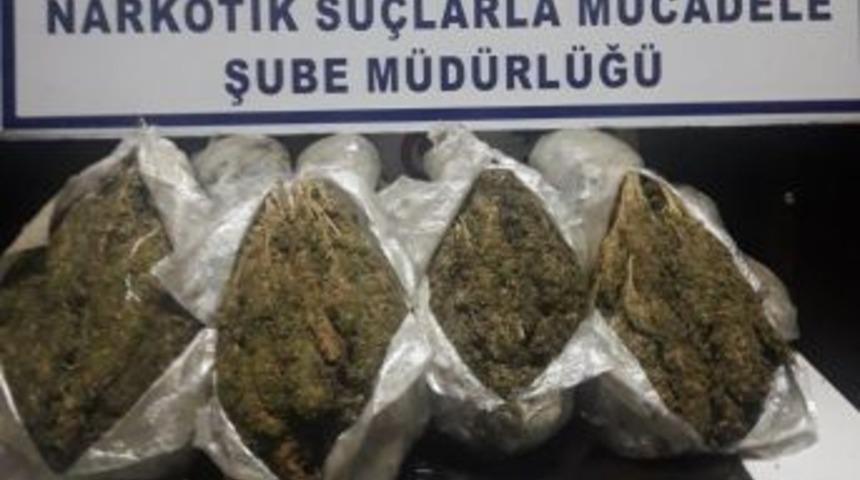Bing&ouml;l&rsquo;de Uyuşturucu Operasyonu:2 Ş&uuml;pheli Tutuklandı