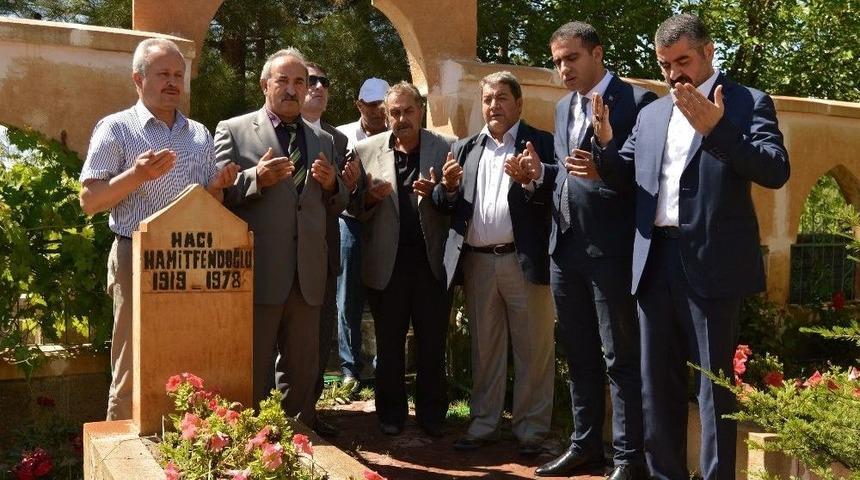 Mhp Adayı Fendoğlu&rsquo;nun İlk Ziyareti Şehit Amcasının Mezarı Oldu