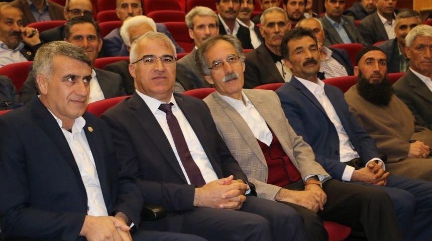 Bing&ouml;l Muhtarlar Derneğinde Butaku G&uuml;ven Tazeledi