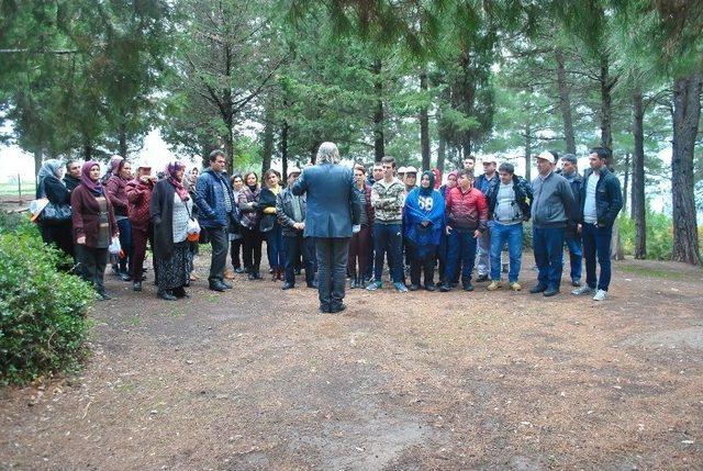 Kuyucak Belediyesi &Ccedil;alışanları &Ccedil;anakkale&rsquo;de 1