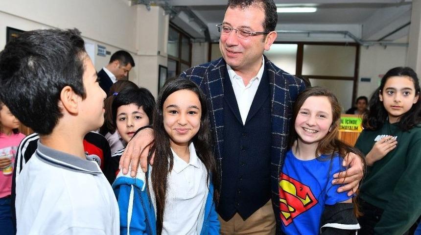 Başkan İmamoğlu Okulları Ziyaret Etti