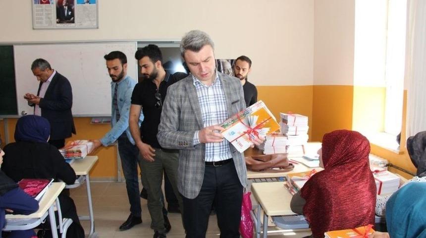 Hani Belediyesinden Lise &Ouml;ğrencilerine &Uuml;niversiteye Hazırlık Desteği