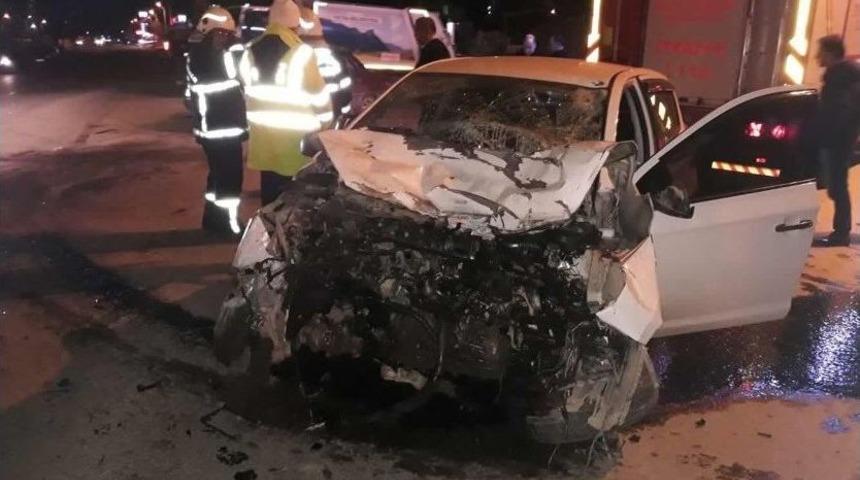 Otomobilin &Ccedil;arptığı Yaşlı Adam &Ouml;ld&uuml;