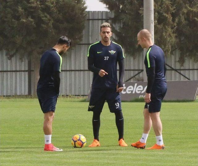 T.m Akhisarspor’da Başakşehir Maçı Hazırlıkları Başladı