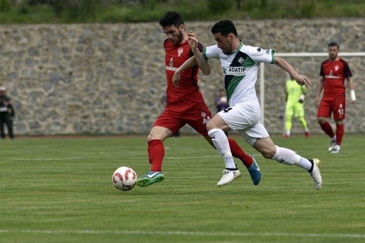 Tff 2. Lig: Gümüşhanespor: 1 - Sakaryaspor: 4 G1