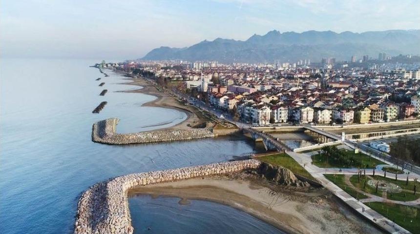 Ordu Kıyılarına 14 Dalgakıran