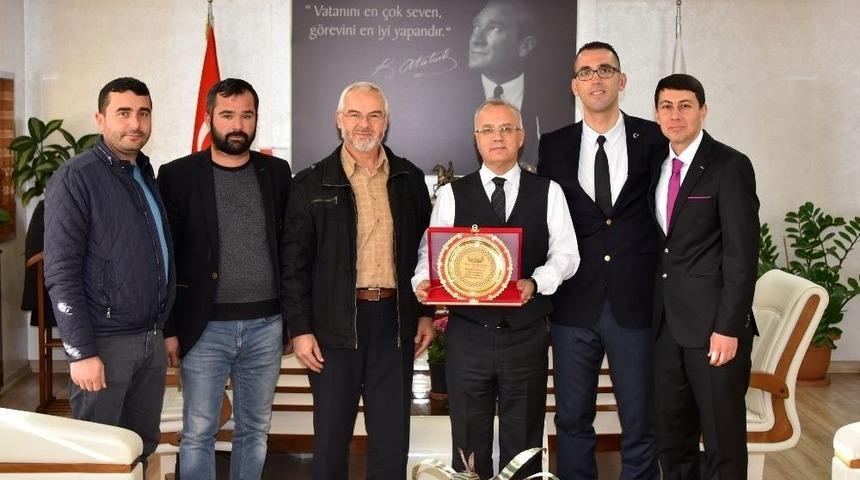 Başkan Kayda&rsquo;ya Plaketli Teşekk&uuml;r