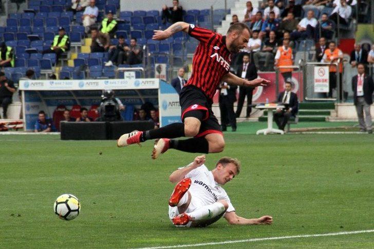 Spor Toto Süper Lig: Gençlerbirliği: 1 - Bursaspor: (ilk Yarı) G1