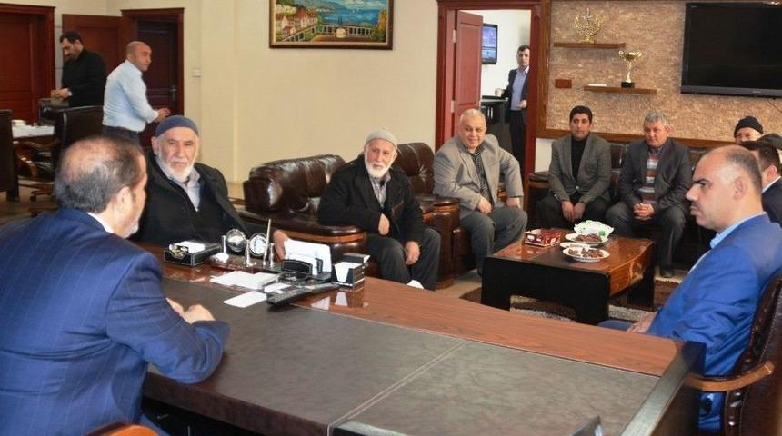 Umre&rsquo;den D&ouml;nen Başkan Toltar, Ziyaret&ccedil;ilerini Ağırlıyor