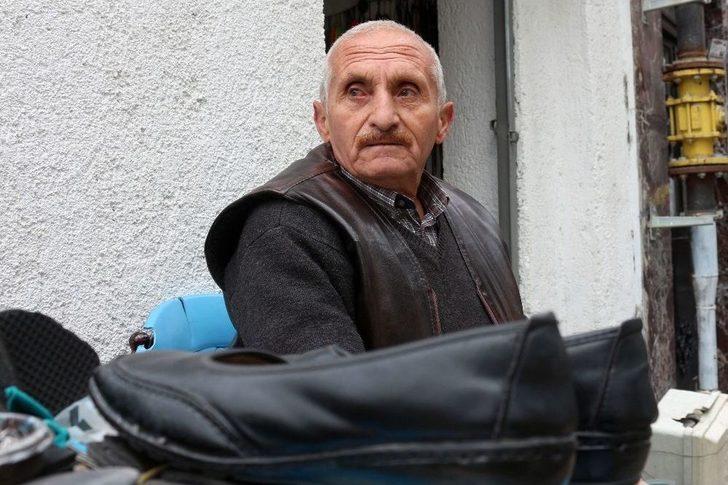 İki Metrekarelik Dükkanda Geçen Bir Ömür G3