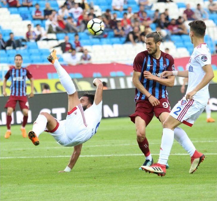 Spor Toto Süper Lig: Trabzonspor: - Kardemir Karabükspor: (ilk Yarı) G3