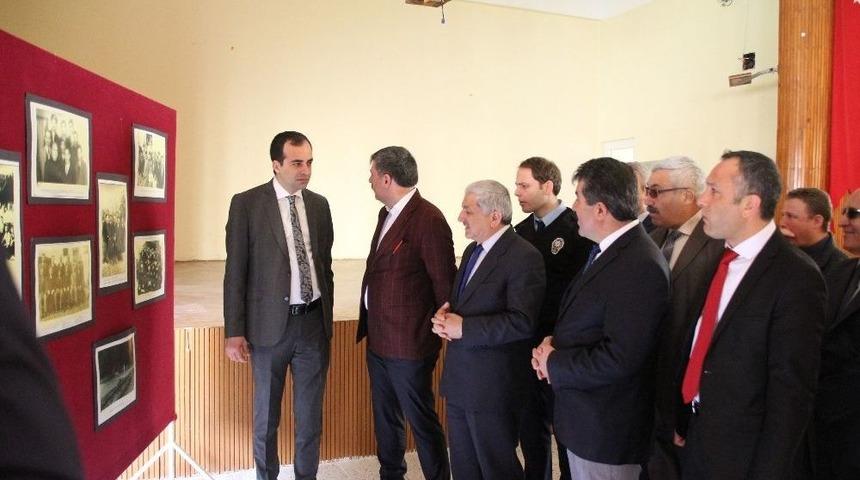 Eski Kepsut Resim Sergisi A&ccedil;ıldı