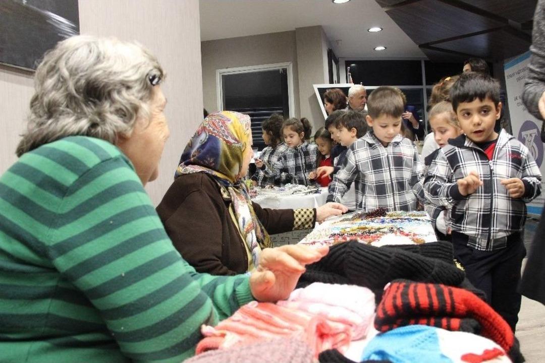 (&ouml;zel Haber) İzmir&rsquo;de Huzurevi Sakinleri Sergi A&ccedil;tı