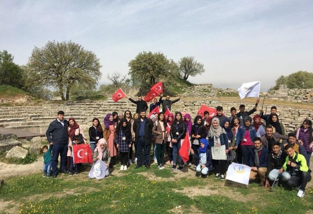 Nene Hatun&rsquo;un Torunları &Ccedil;anakkale&rsquo;de