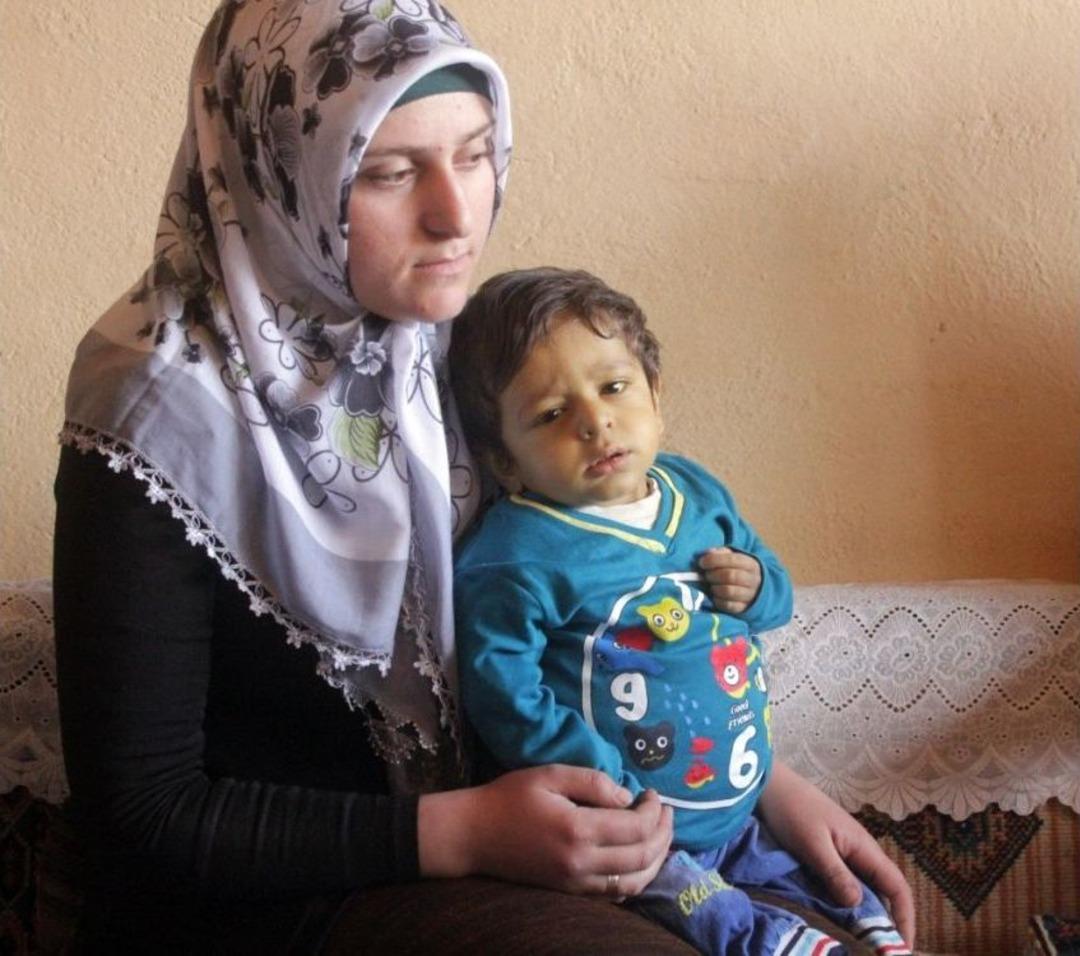 Doğuştan Karaciğer Yetmezliği &Ccedil;eken Minik Şerzan Nakil Olmazsa &Ouml;lebilir