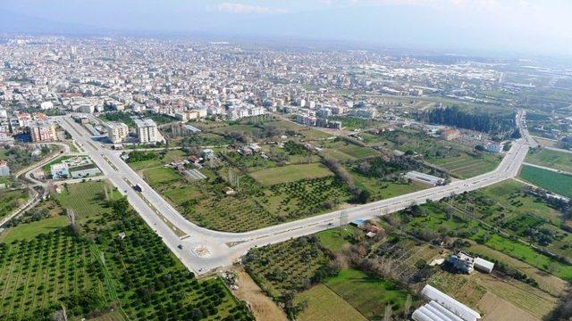 Nazilli Belediyesi’nden 3 Yılda 20 Milyonluk Yol Hizmeti