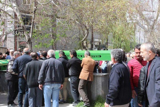 Karamanlı Şehit Polisin Babası 9 Ay Sonra Hayatını Kaybetti