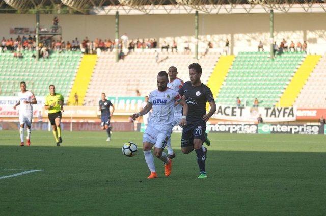 Spor Toto Süper Lig: Aytemiz Alanyaspor: 3 - Antalyaspor: 2 (maç Sonucu)