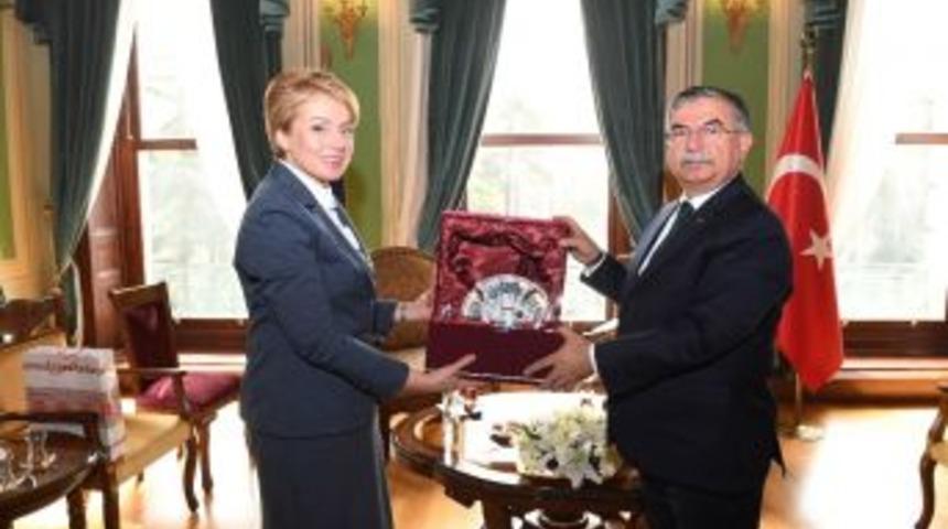 Bakan İsmet Yılmaz: "ukrayna İle &Ouml;n&uuml;m&uuml;zdeki D&ouml;nemde İş Birliğimizi Artırmak İstiyoruz"