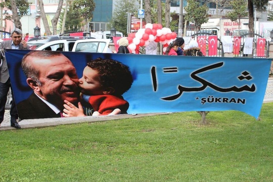 İstanbul&rsquo;daki Suriyeliler &Uuml;lkelerine D&ouml;n&uuml;yorlar