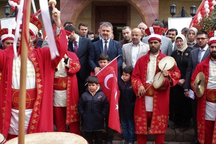 İstanbul’daki Suriyeliler Ülkelerine Dönüyorlar G3