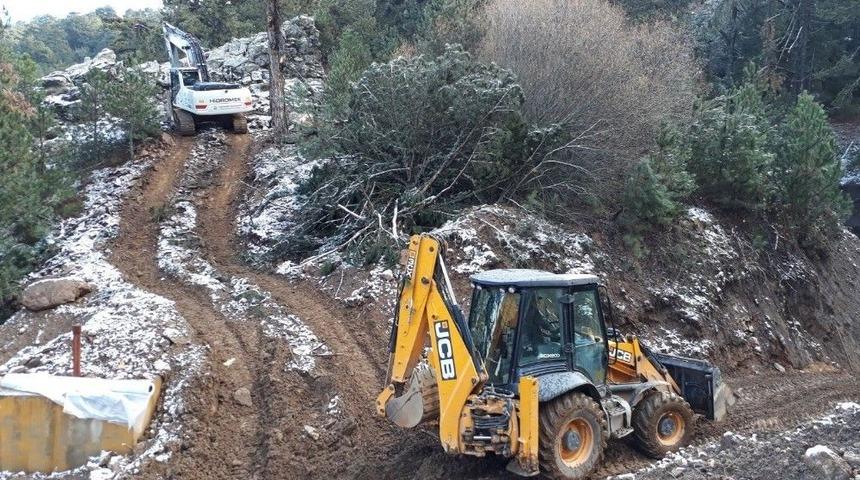 Aski&rsquo;ye Dağ Taş, Kar Kış Engel Değil