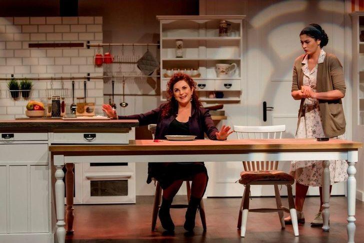 Tiyatronun Büyülü Dünyası Buca’da G1