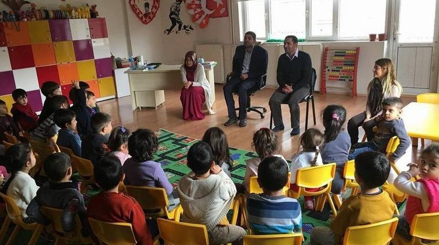 Minik &Ouml;ğrencilere Hz. Peygamber Anlatıldı