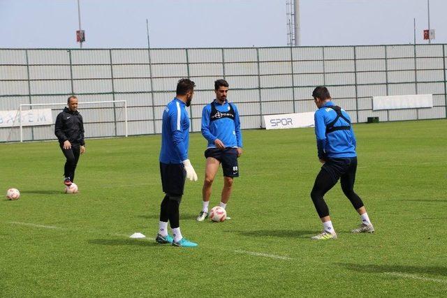 İbrahim Üzülmez: “aslanlar Gibi Mücadele Edip Rizespor’u Hedefine Ulaştıracağız”