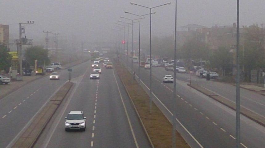 Diyarbakır&rsquo;da Sis Etkili Oldu