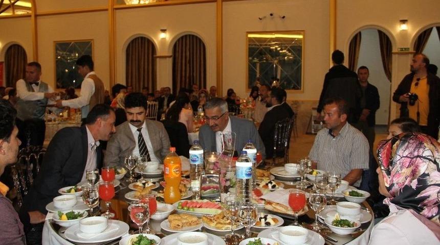 &Ccedil;orum Valiliğinden Şehit Aileleri Ve Gazilere İftar