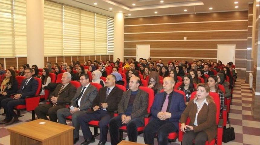 Aday &Ouml;ğretmenler Kurumsal İşleyişi &Ouml;ğreniyor