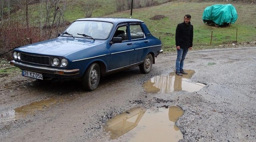 K&ouml;yl&uuml;lerin Bozuk Yol İsyanı