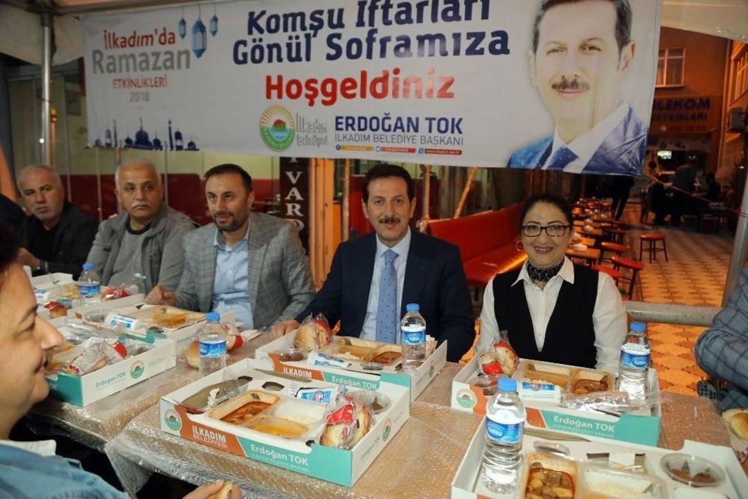 İlkadım&rsquo;dan Komşu İftarları Ve Kur&rsquo;an Ziyafeti
