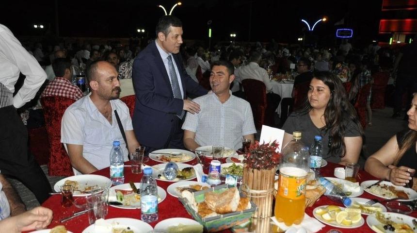 D&ouml;rtyol&rsquo;da Şehit Aileleri Ve Gazilere İftar Verildi