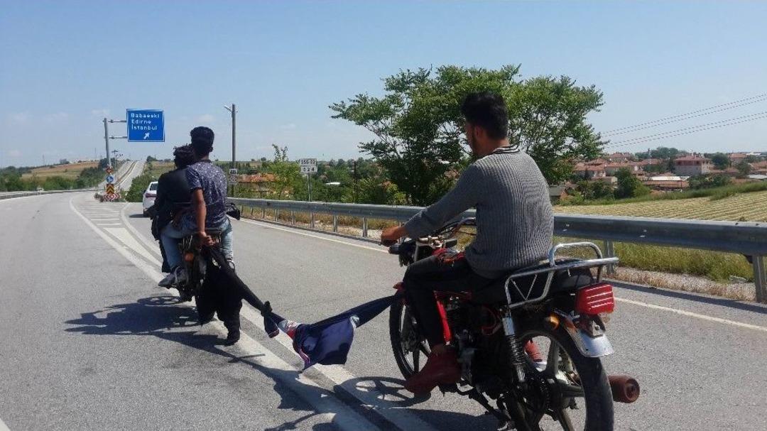 (&ouml;zel) Yakıt Bitince Yaptıkları Akıllara Durgunluk Getirdi