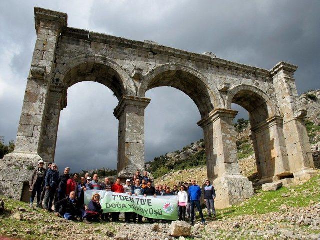 Kepez Doğayla Kucaklaşıyor