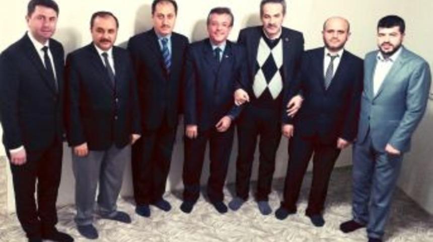 Denizli Din G&ouml;revlileri Derneği &Uuml;yeleri Sandık Başına Gitti