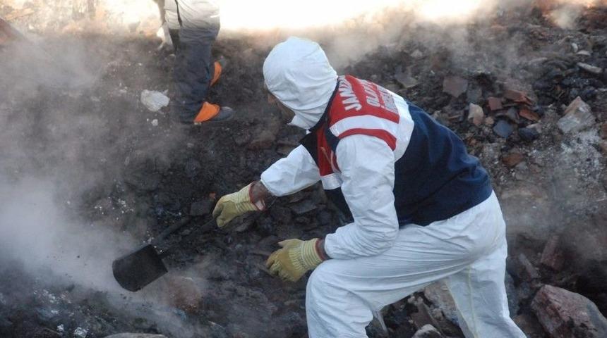 Kastamonu&rsquo;da Yangında 5 Kişilik Aile Halen Kayıp