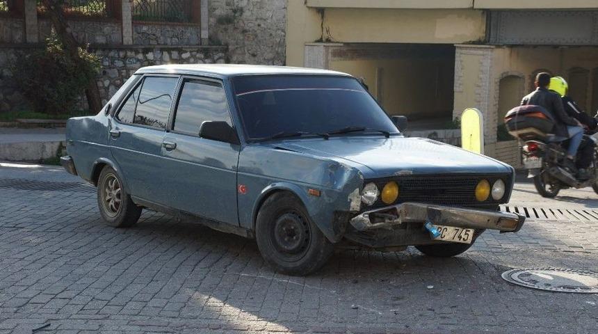 Aracını Ve Yaralıyı Bırakıp Ka&ccedil;tı