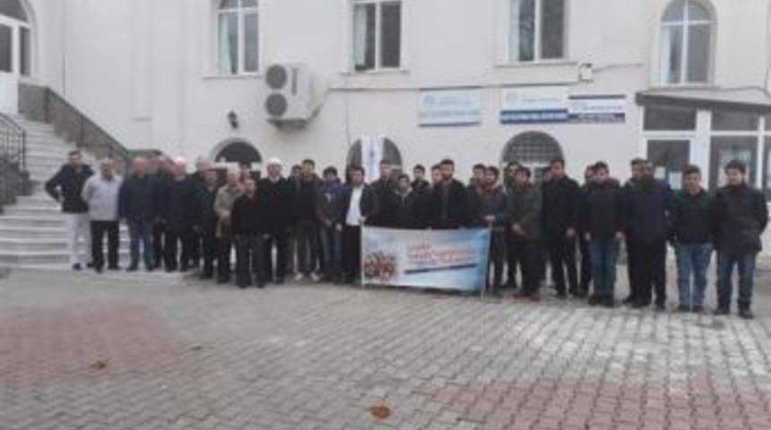 Gen&ccedil;ler Sabah Namazında Buluştu