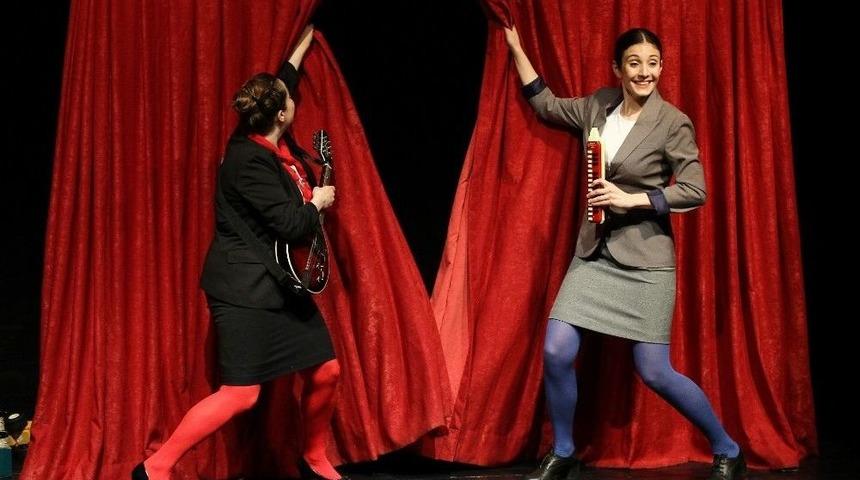 Miniklere &ldquo;d&uuml;nyadaki En G&uuml;zel Şey&rdquo;i Anlattılar