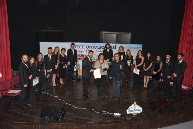 Düzce Üniversitesi’nde Gökkuşağı Sanat Festivali