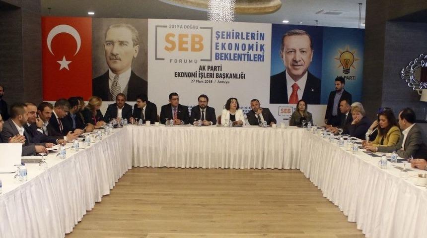 2019&rsquo;a Doğru Şehirlerin Ekonomik Beklentileri Formu Antalya&rsquo;da D&uuml;zenlendi