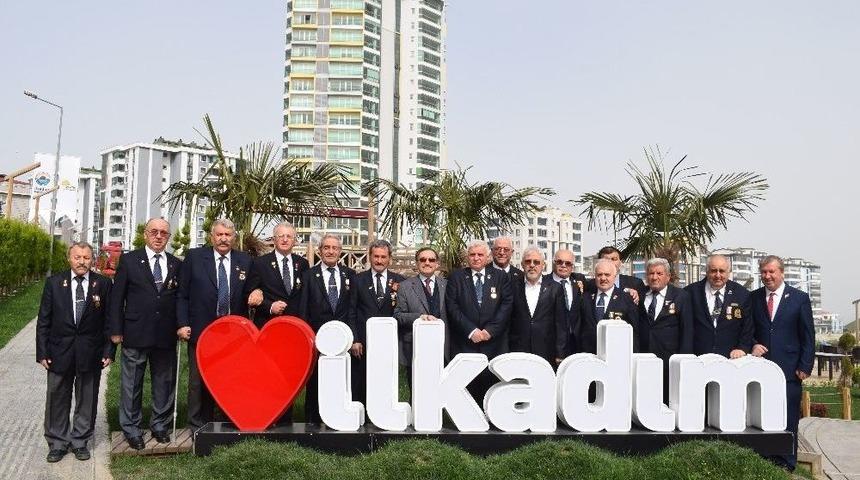 Gaziler 44 Yıl Sonra Buluştu