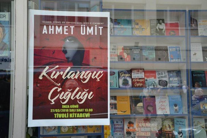 Balıkesir’de Ahmet Ümit İzdihamı G4
