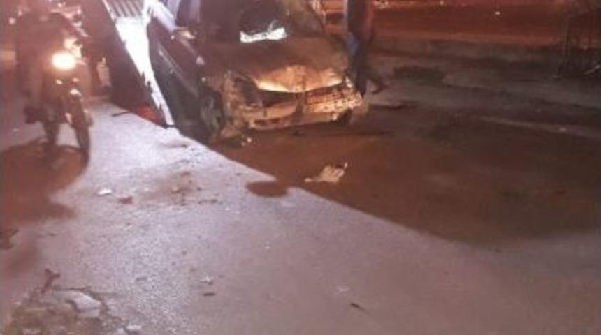Mersin&rsquo;de Otomobil İle Motosiklet &Ccedil;arpıştı: 1 &Ouml;l&uuml;, 3 Yaralı