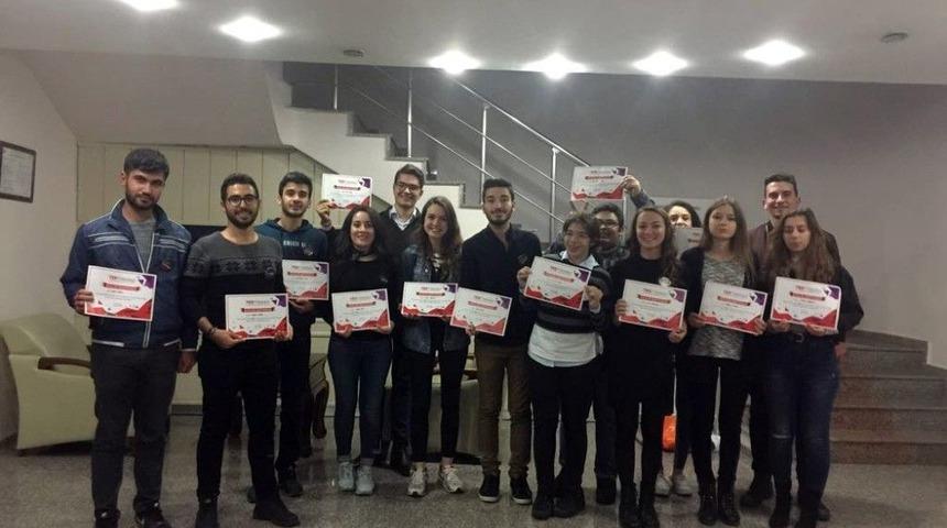 Altın Y&uuml;rekli G&ouml;n&uuml;ll&uuml;lerden Dikkat &Ccedil;eken Vakıf