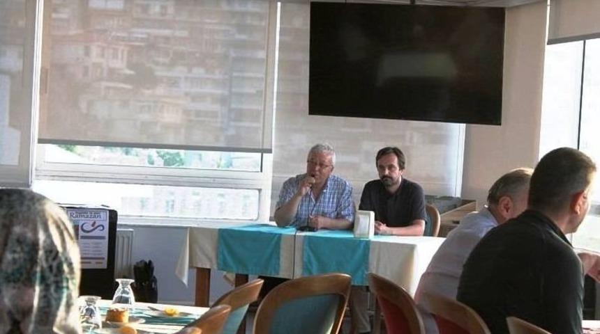 Kuşadası&rsquo;nda Ramazan Sohbetleri