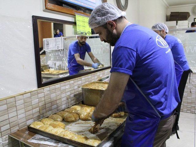 Ramazan’da Tahinli Pideye Yoğun İlgi